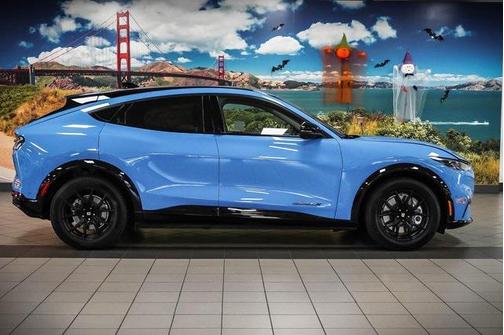 2022 Ford Mustang Mach-E Premium