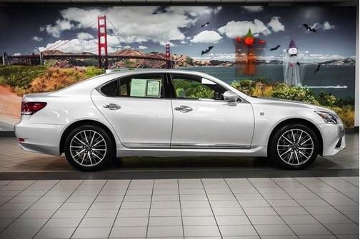 2015 Lexus LS 460 Base