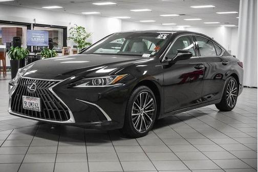 2024 Lexus ES 300h Base