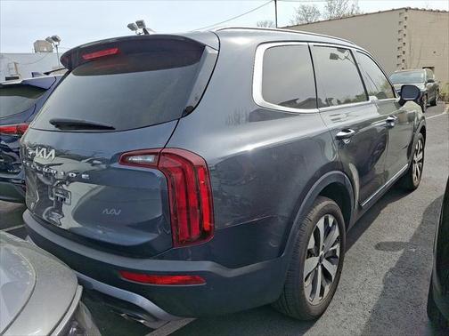 2022 Kia Telluride S