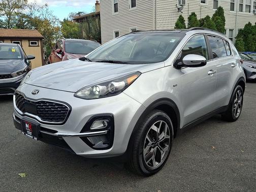 2022 Kia Sportage EX