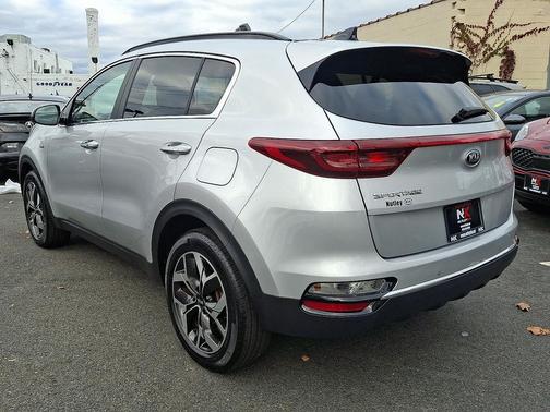 2022 Kia Sportage EX