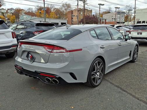 2023 Kia Stinger GT2