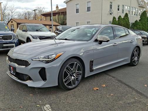 2023 Kia Stinger GT2