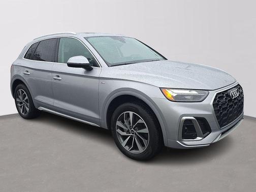 2022 Audi Q5 45 S line Premium