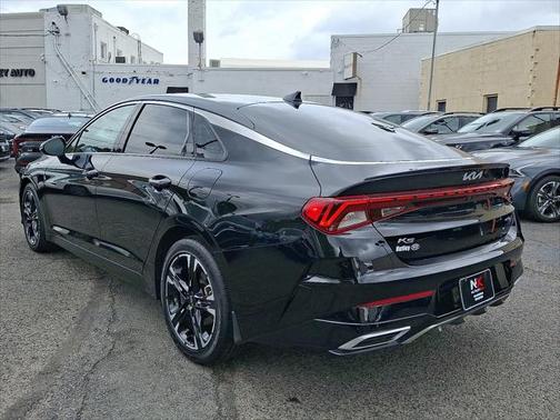 2022 Kia K5 GT-Line