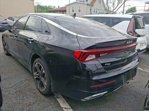 2022 Kia K5 GT-Line