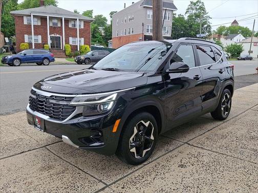 2025 Kia Seltos EX