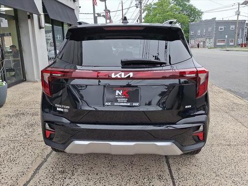 2025 Kia Seltos EX