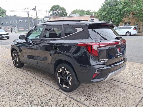 2025 Kia Seltos EX