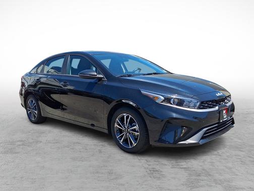Aurora Black - ABP 2024 Kia Forte LXS