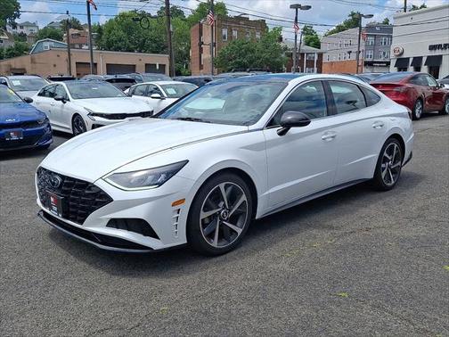 2022 Hyundai SONATA SEL Plus