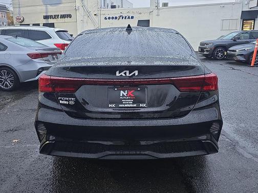 2022 Kia Forte LXS