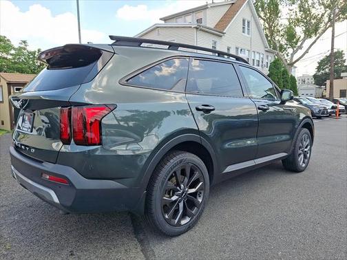 2022 Kia Sorento EX