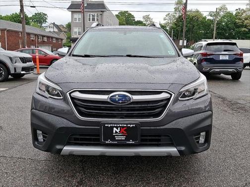 2022 Subaru Outback Touring