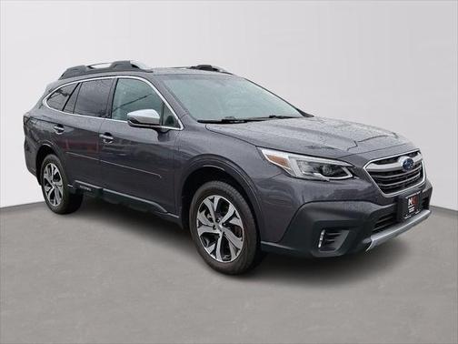 2022 Subaru Outback Touring