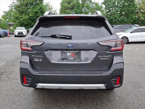 2022 Subaru Outback Touring