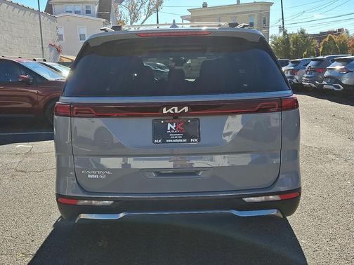 2024 Kia Carnival SX Prestige