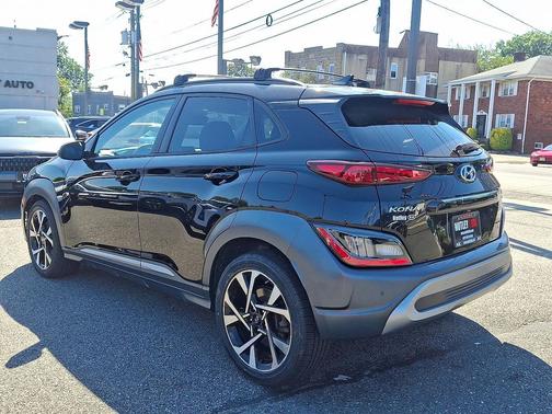 2022 Hyundai KONA Limited