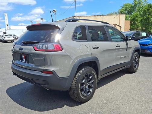 2022 Jeep Cherokee X 4x4