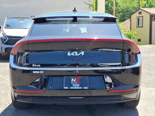 2023 Kia EV6 Wind