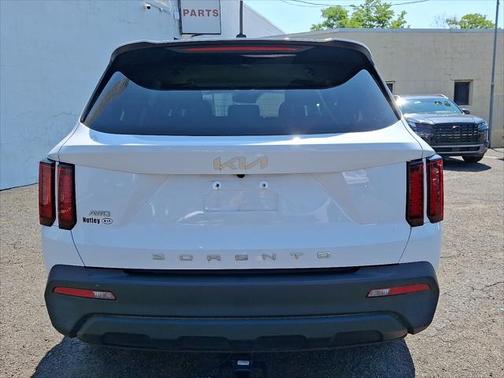 2022 Kia Sorento LX