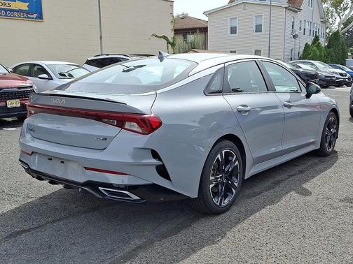 2022 Kia K5 GT-Line