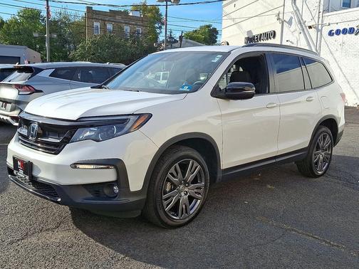2022 Honda Pilot AWD Sport