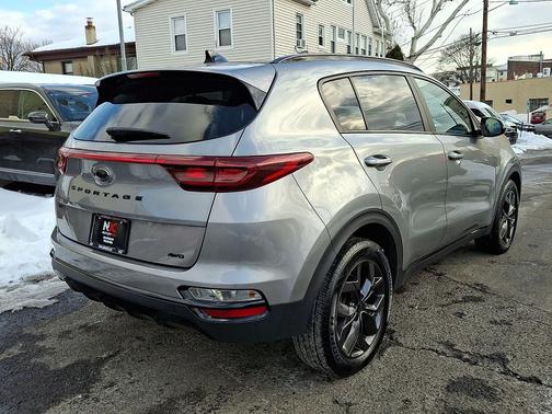 2022 Kia Sportage S