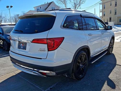 2017 Honda Pilot Elite