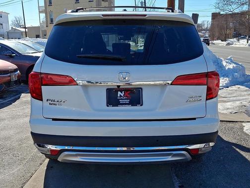 2017 Honda Pilot Elite