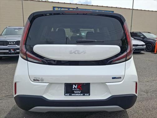 2023 Kia Soul EX