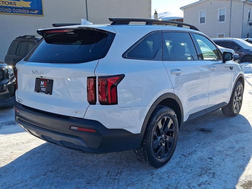 2023 Kia Sorento S