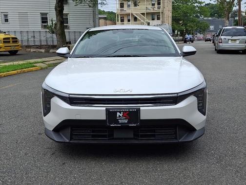 2025 Kia K4 LX