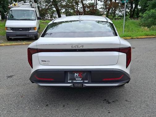 2025 Kia K4 LX