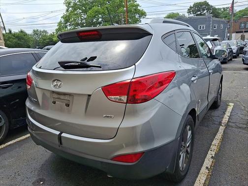 2015 Hyundai TUCSON SE