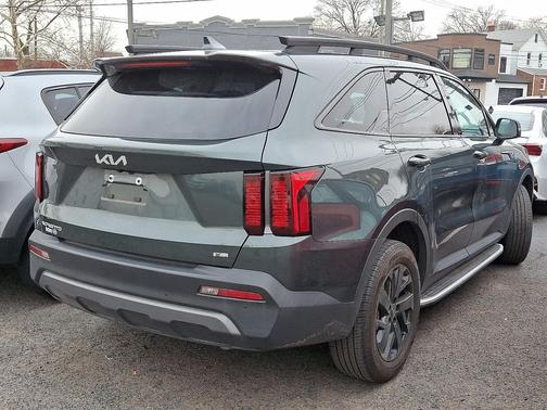 2023 Kia Sorento S