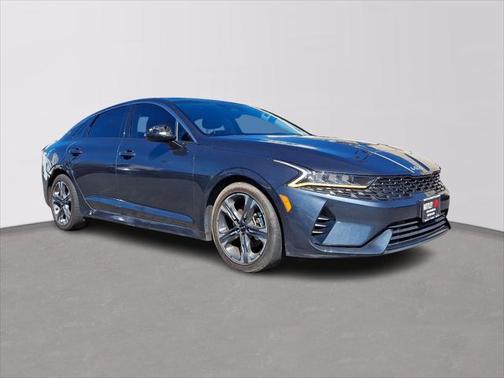 2022 Kia K5 EX