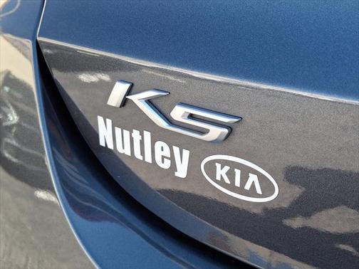 2022 Kia K5 EX