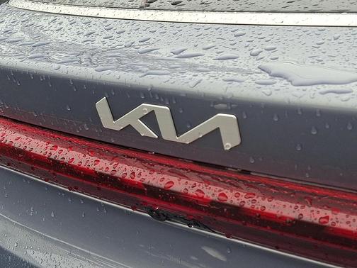 2023 Kia K5 EX