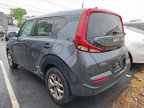 2022 Kia Soul LX