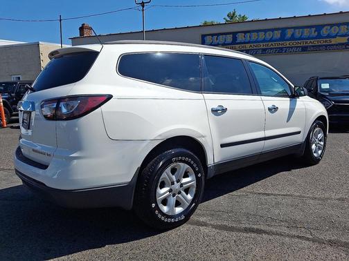 2013 Chevrolet Traverse LS