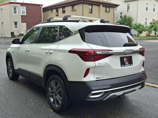 2023 Kia Seltos S