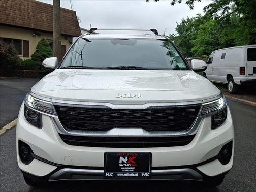 2023 Kia Seltos S