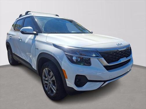2023 Kia Seltos S