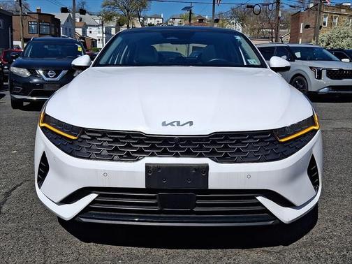 2022 Kia K5 EX