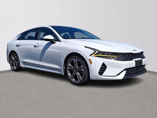 2022 Kia K5 EX