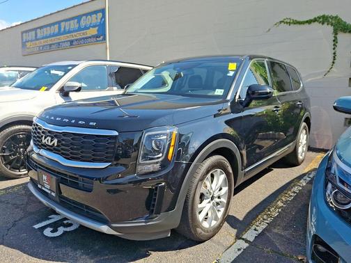 2022 Kia Telluride LX