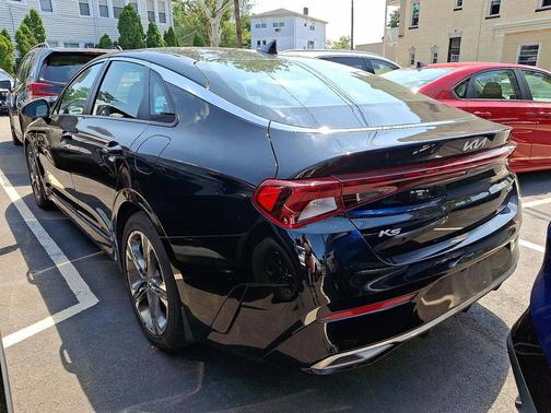 2022 Kia K5 LXS