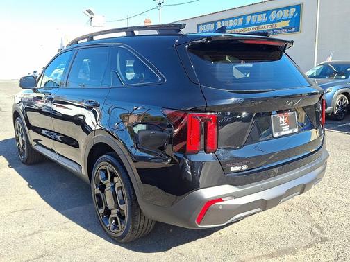 2025 Kia Sorento SX
